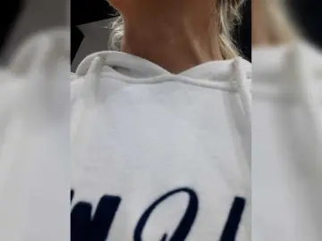 Bongacams Private Sex Chat of LittleSammy