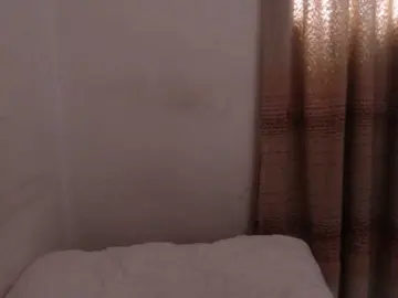 Bongacams Live Sex Cam of agathamiller