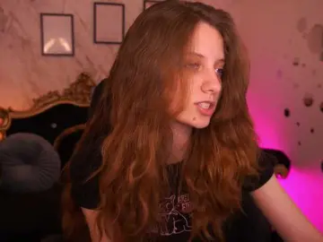 Bongacams Adult Video Chat of CuteeFoxy