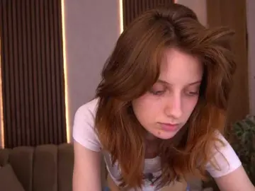 Bongacams Live Sex of CuteeFoxy