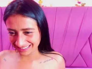 Bongacams Sex Cam of SharlotRodriguez
