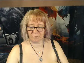 Bongacams Best Webcam of 90dTitten