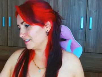 Bongacams Nude Webcam of nanis-milf