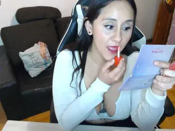 Bongacams Live Sex Cam of SophiaaVega