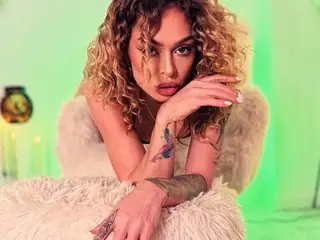 curlynatashaa