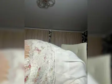 Bongacams Best live sex cam show of Pink-Lips