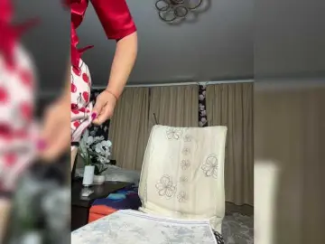Bongacams Live Sex of Pink-Lips