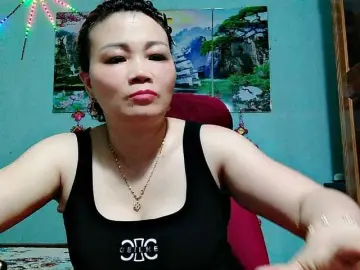 Bongacams Free Porn Cam of Linhanhsex2k