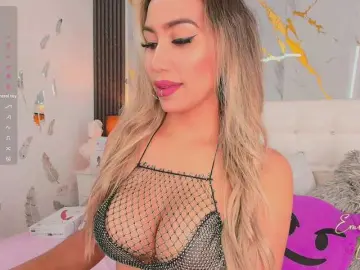 Bongacams Free Porn Cam of EmilyLeah
