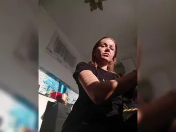 Bongacams Live Porn of Alenushka888