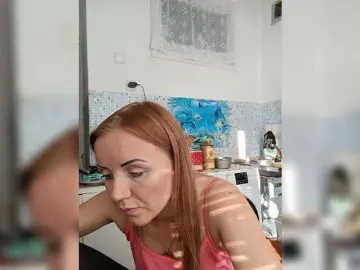 Bongacams Live Porn of Alenushka888