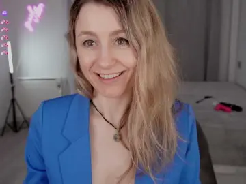 Bongacams Watch Live Sex Cams of MrsMilana