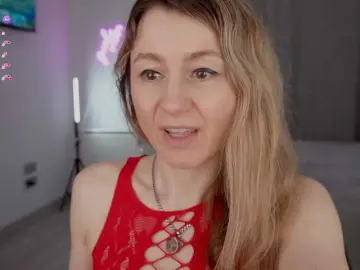 Bongacams Live Sex Cam of MrsMilana
