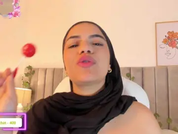 Bongacams Watch Live Sex Cams of mhia-paris