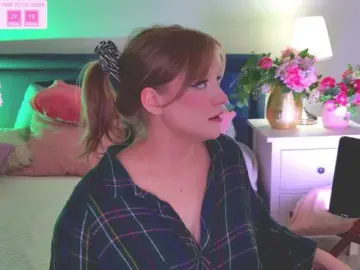 Bongacams Live Sex of CrazyWine