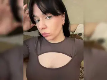 Bongacams Free Porn Cam of HellMor