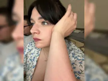 Bongacams Free Porn Cam of HellMor