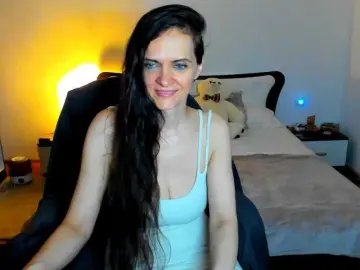 Bongacams Best live sex cam show of SexQueen11