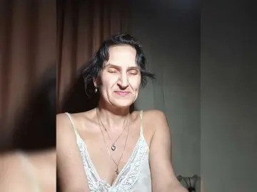 Bongacams Live Sex Cam of AleneLorrie