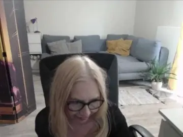 Bongacams Best live sex cam show of BlondeSofia