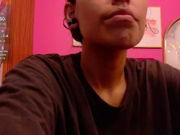 Bongacams Free Porn Cam of yourcuteneighbourr