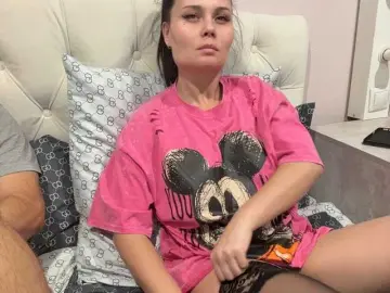 Bongacams Live Sex Cam of Paratrax
