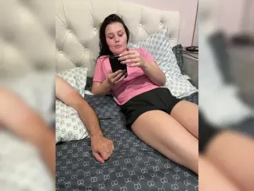 Bongacams Live Sex Cam of Paratrax
