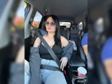 Bongacams Live Sex Cam of Paratrax