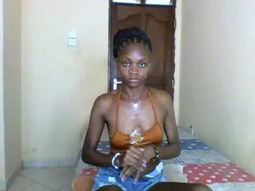Bongacams Sex Cam of Luna-Noir