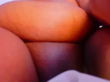 Bongacams Free Porn Cam of ebony-suggarmommy1