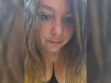 Bongacams Nude Webcam of HairyCrotch