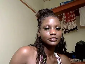 Bongacams Live Porn of HornyCleo