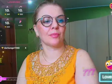 Bongacams Watch Live Sex Cams of Taly1974