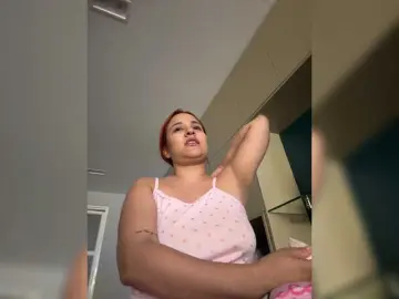 Bongacams Adult Webcams of LittleToxic