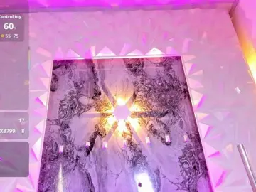 Bongacams Best live sex cam show of playful-violet