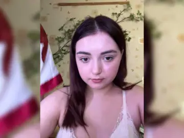 Bongacams Sex Cam of BellaAndAlice