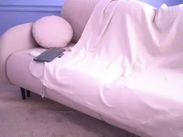 Bongacams Nude Webcam of ElaBellanotte