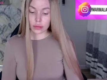 Bongacams Live Porn of Foxymoxy19