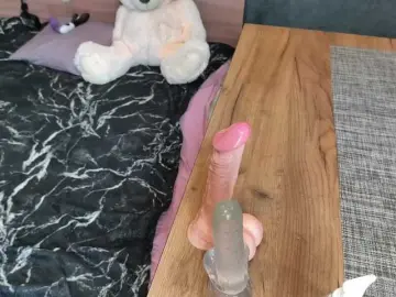 Bongacams Nude Webcam of daddysgirl9978