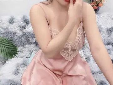Bongacams Free Porn Cam of Linh97