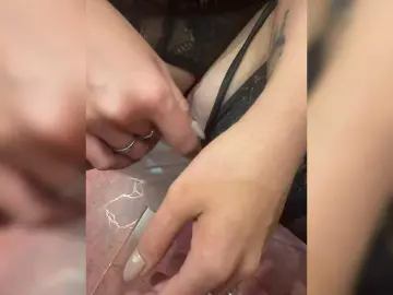 Bongacams Free Porn Cam of parallelworlds