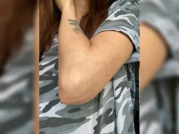 Bongacams Adult Video Chat of -STEYSHA-