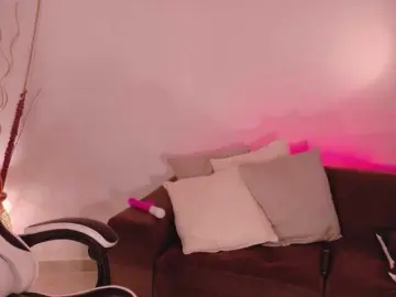 Bongacams Watch Live Sex Cams of ChloeMoreti