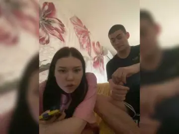 Bongacams Watch Live Sex Cams of TUYA2