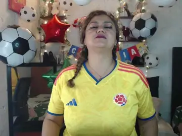 Bongacams Live Sex Cam of missrosariostepmoan