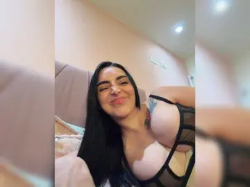 Bongacams Sex Cam of AprilRosse