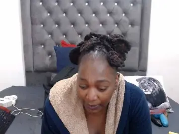 Bongacams Watch Live Sex Cams of ChocSexcBeast