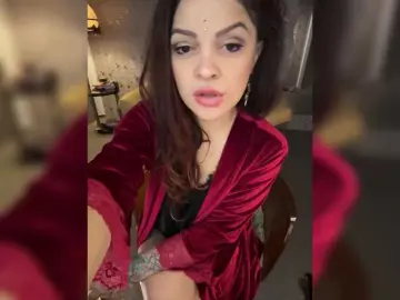 Bongacams Watch Live Sex Cams of KAKTO-TAK