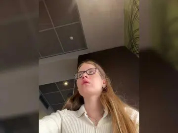 Bongacams Adult Webcam of Luxxxuu