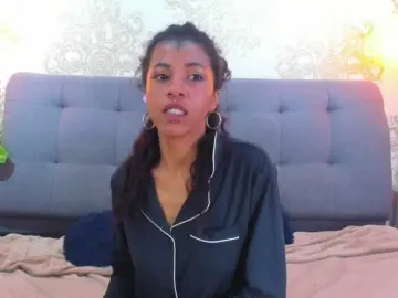 Bongacams Best live sex cam show of indigovelvet